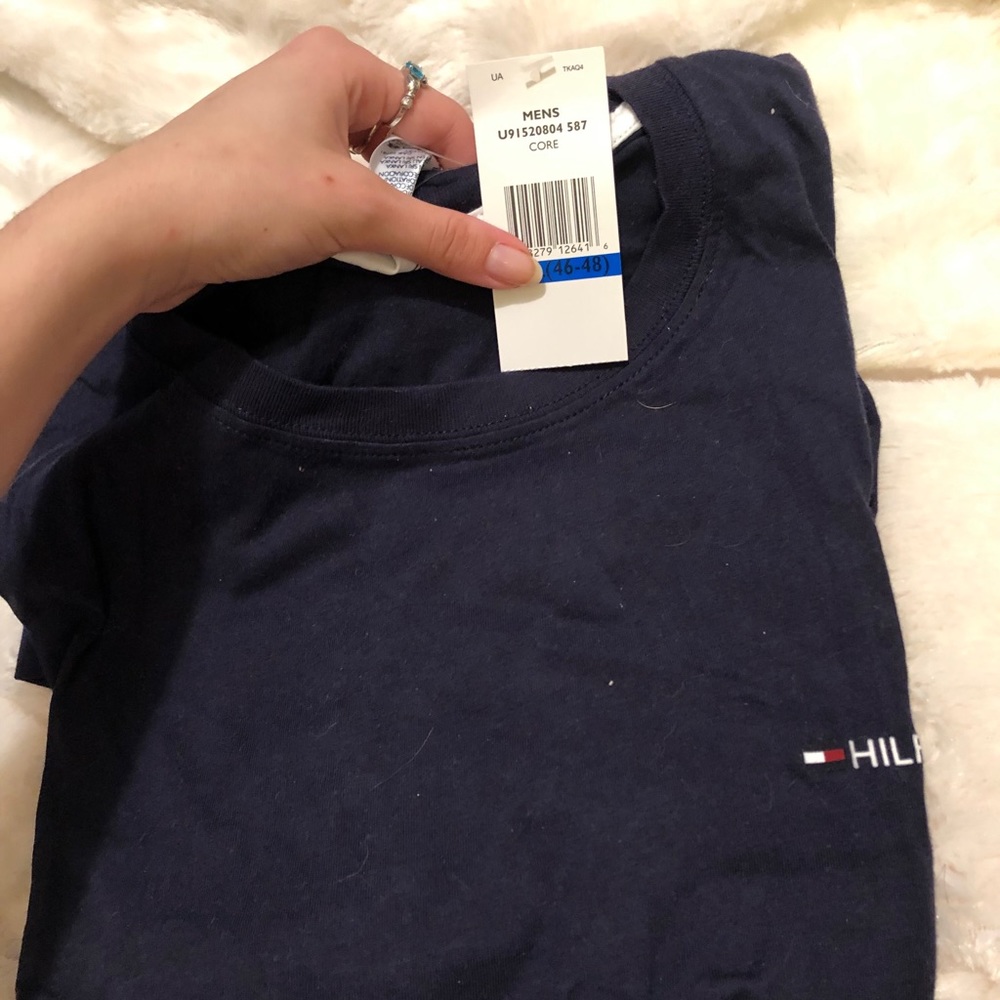 Tommy Hilfiger t shirt